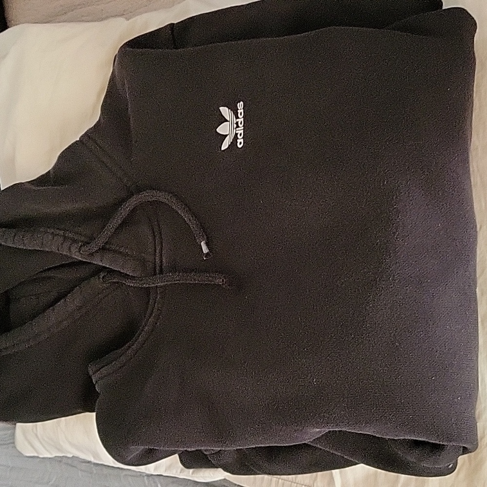 Adidas Classic Black Pullover.